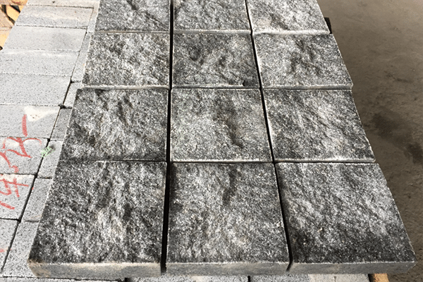 G654 Granite Splitted Cobble Stone