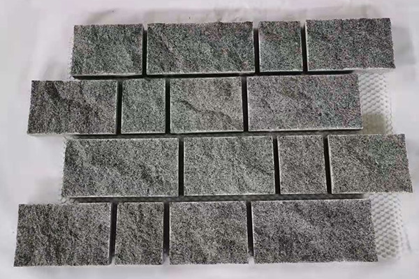 Granite Mesh Stone 17
