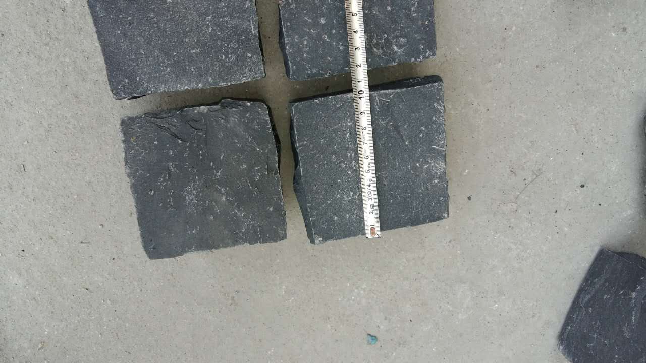 cobble stones pavers driveway paving stone