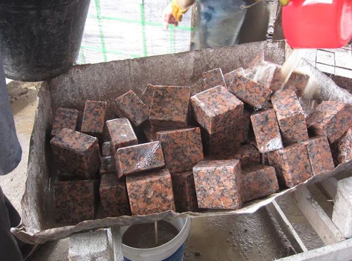 Cheap Driveway Paving Stone G562 Red Granite