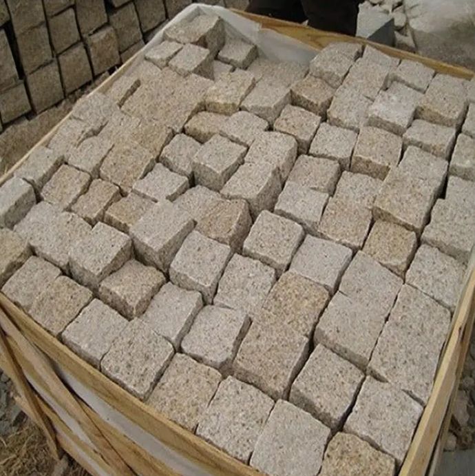 Cobble Stone Maker Yellow Granite