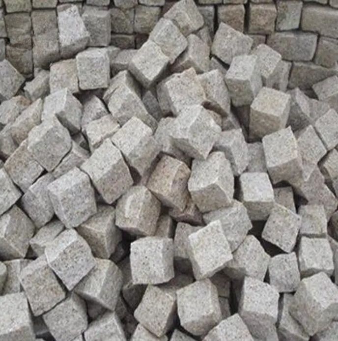 Cobble Stone Maker Yellow Granite