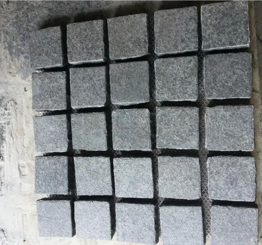 Cobble Stone Paving G684 Black Basalt