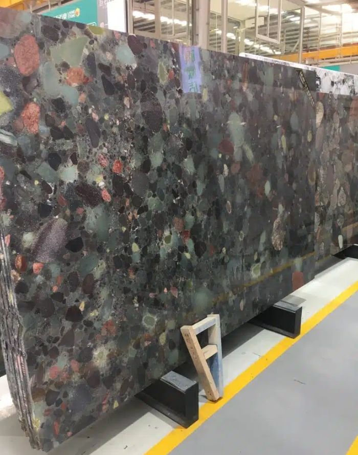 Four Seasons Quartzite Slab