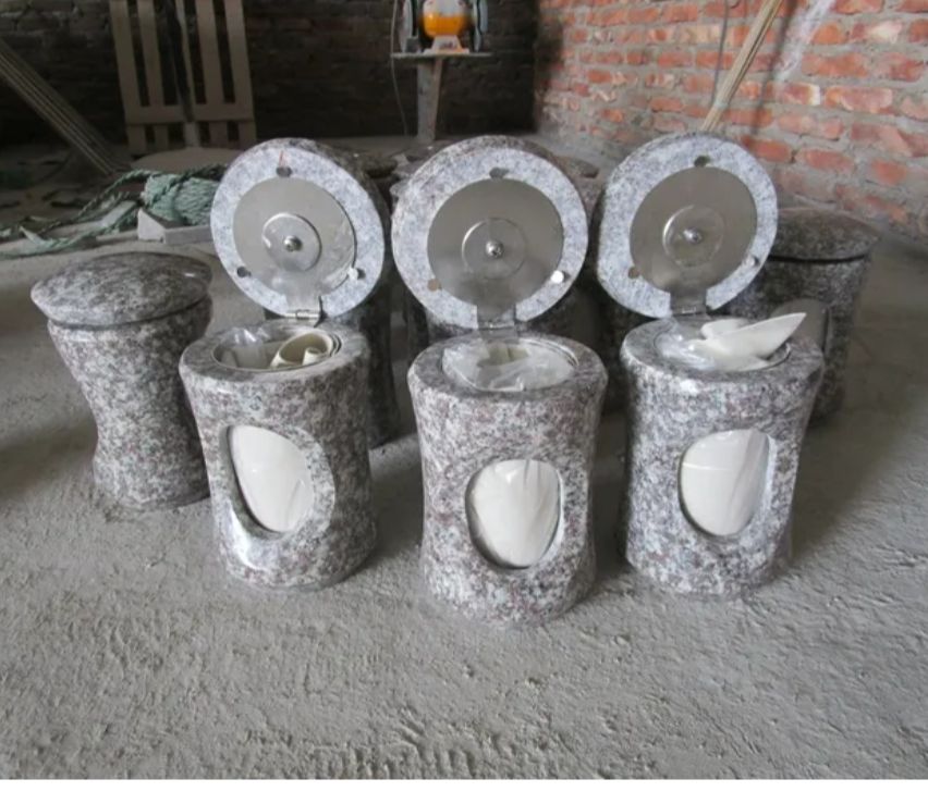 Granite Tombstone Gravestone Monument Vase