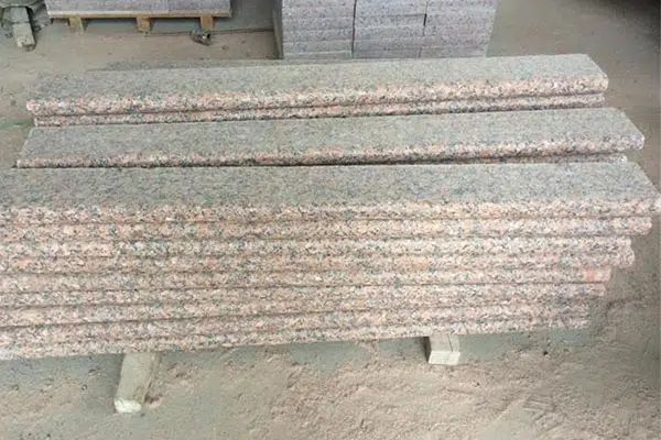 Maple Red Granite Stair