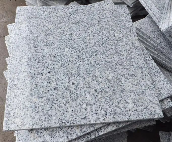 Natural Stones Tiles China White Granite