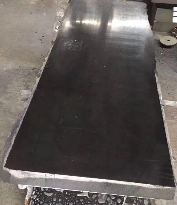 Nero Assoluto Granite Natural Tiles