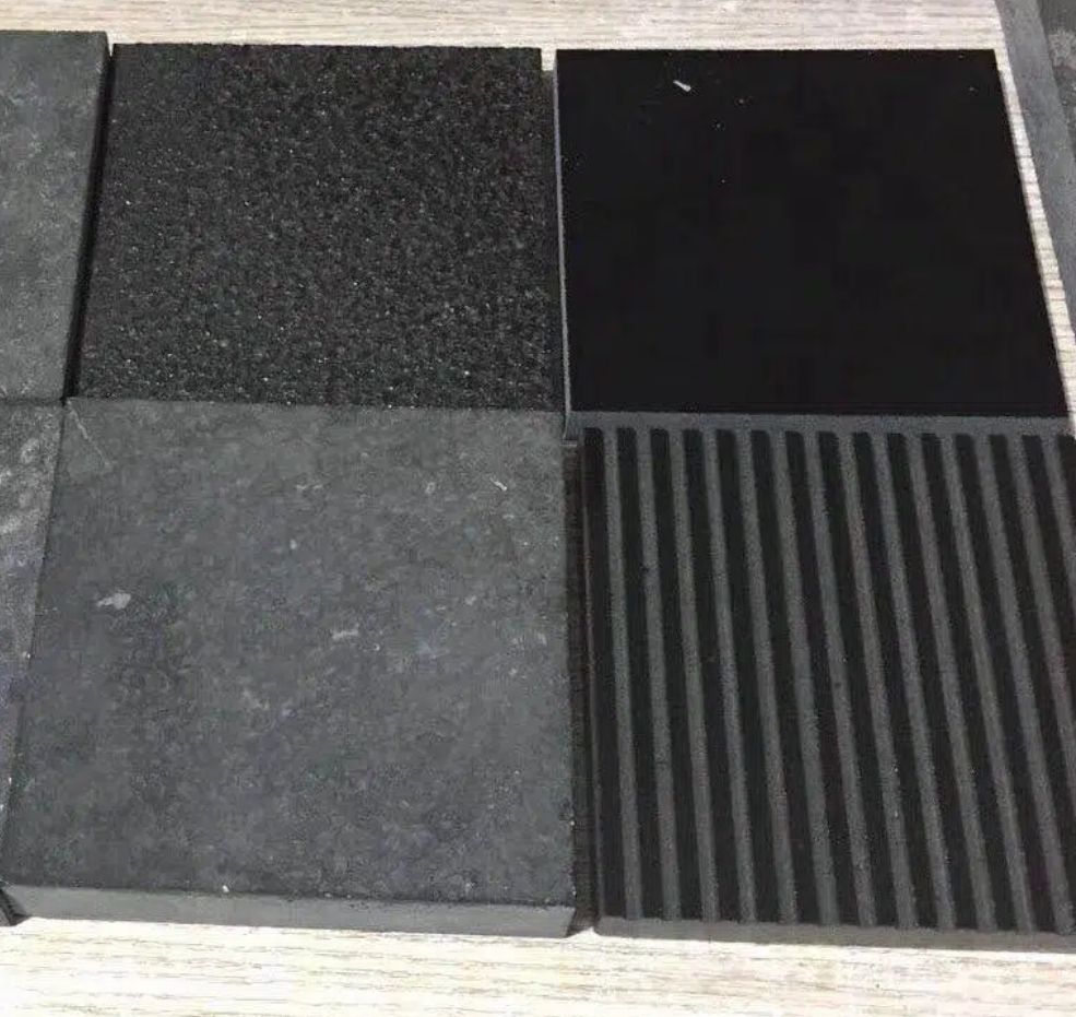 Nero Assoluto Granite Natural Tiles