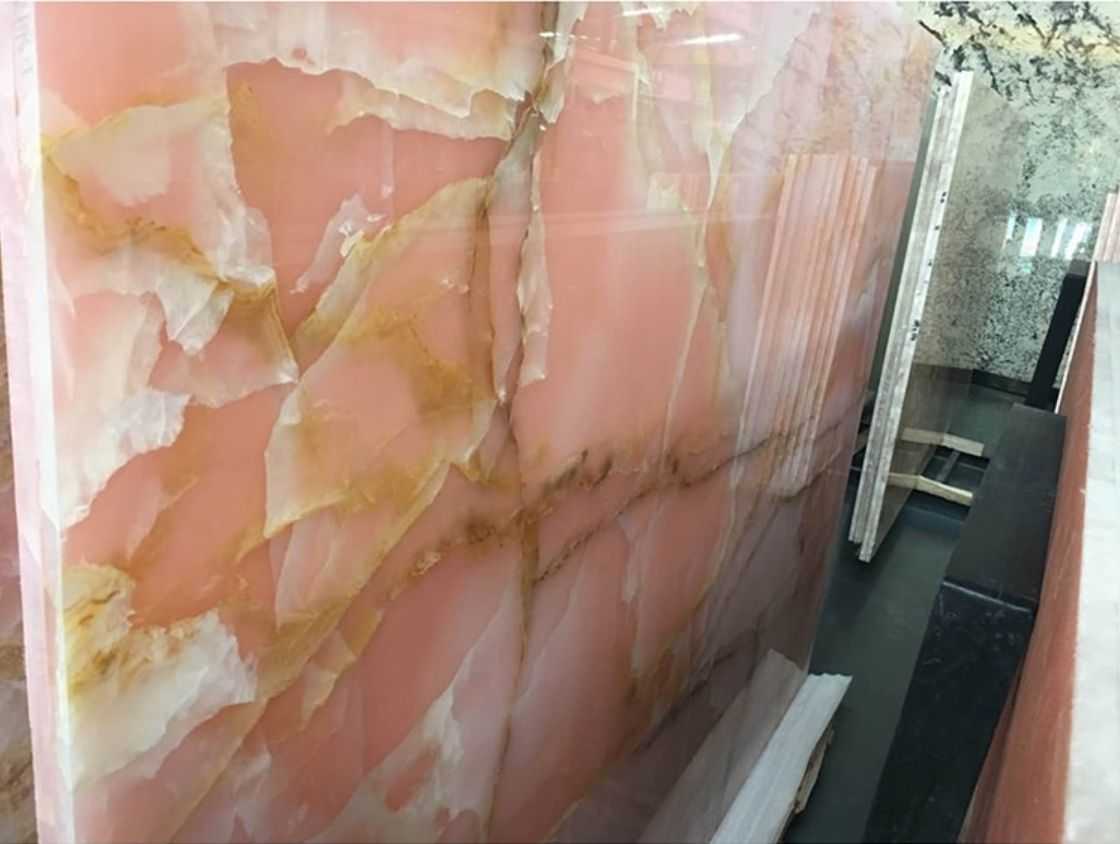 Pink Onyx Longtops Natural Stone