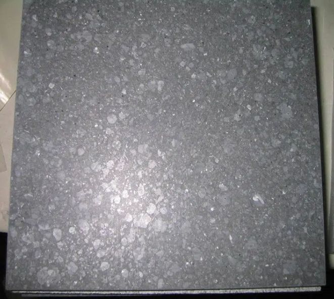 Polish Granite Tile Black Pearl G684