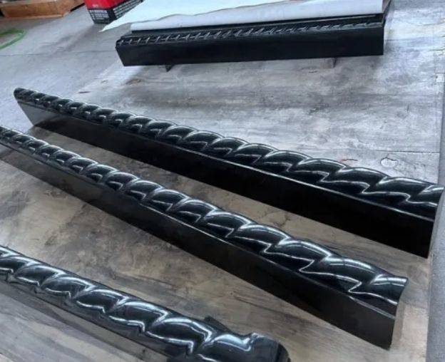 Pure Black Granite Monuments Rope Effect Design Competitive Price