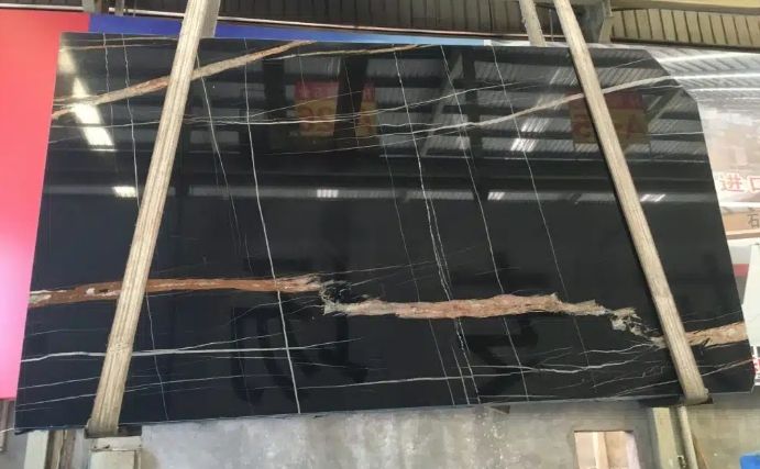 Sahara Nior Marble Slab