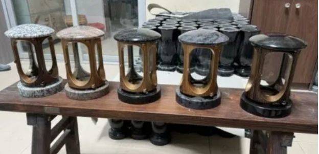 Various Colors of Granite Lantern For Monument