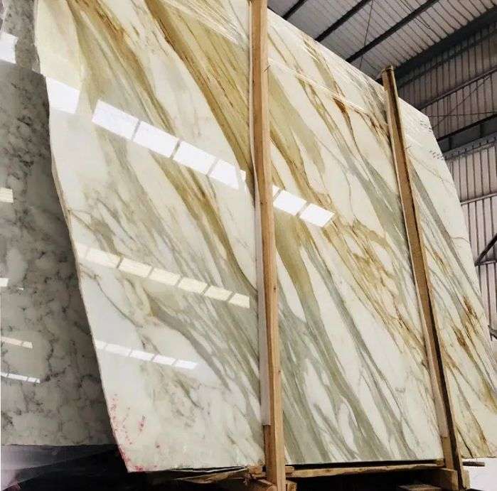 calacatta gold marble slabs in natural marble