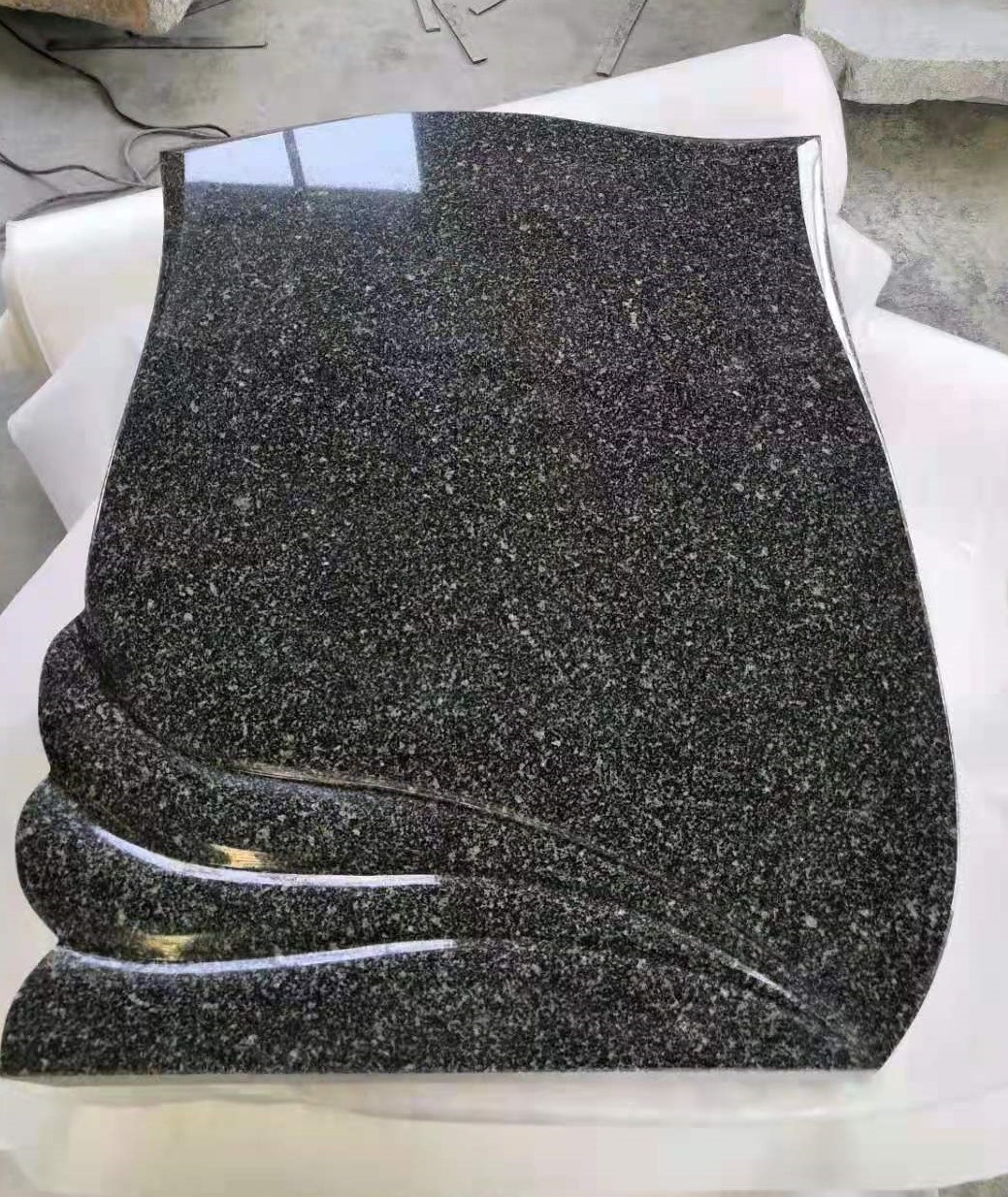 Snow Black Snow Green Black Granite Tombstone Monument Headstone