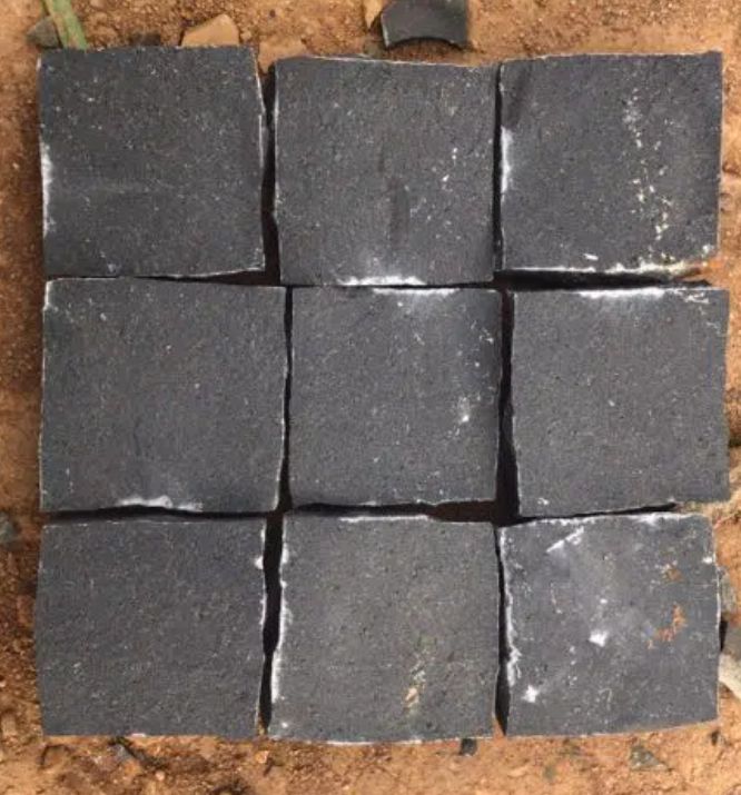 stone driveway paving black cobblestone paver