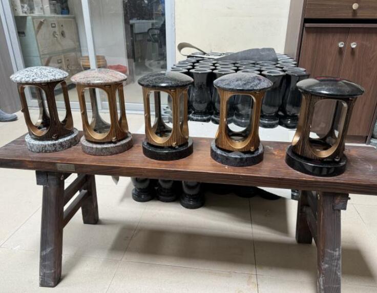Various Colors of Granite Lantern For Monument